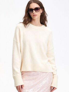 DÉLUC Cream Knit Sweater Women’s Size Medium